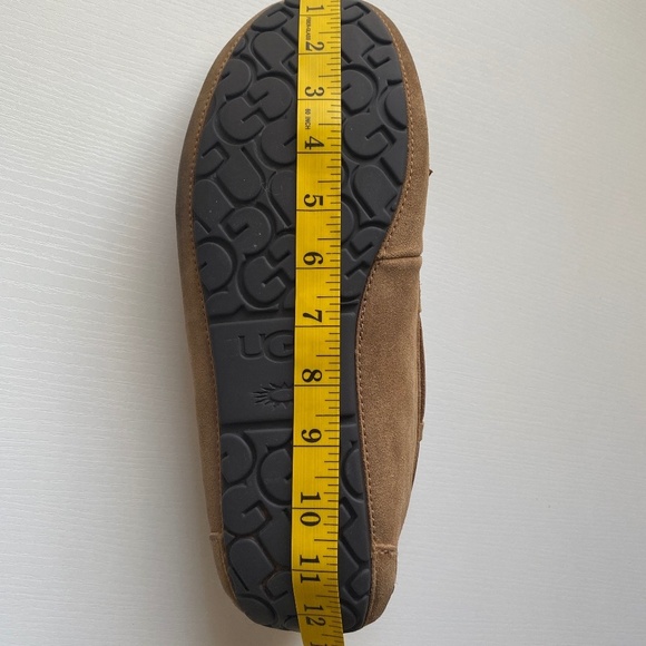 UGG Men’s Olsen Chestnut Tan Classic Moccasin Slippers Size 13 main image 10